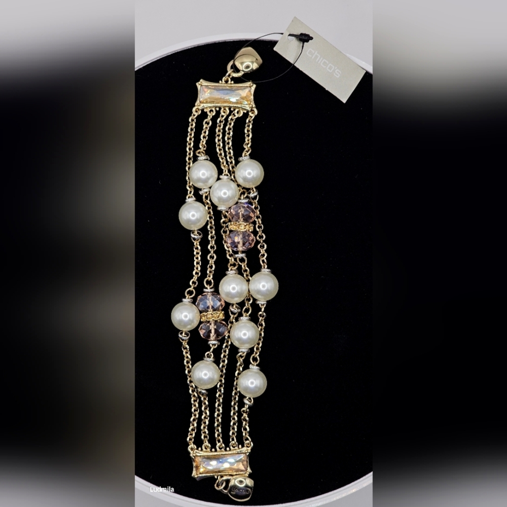 CHICO'S Emma Mag Faux Pearl and Light Pink Glass Bracelet W/ Magnetic Closure‎ - Picture 9 of 13